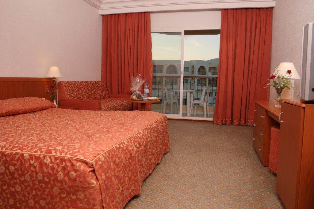 El Mouradi Gammarth Hotel Exterior foto A typical hotel room