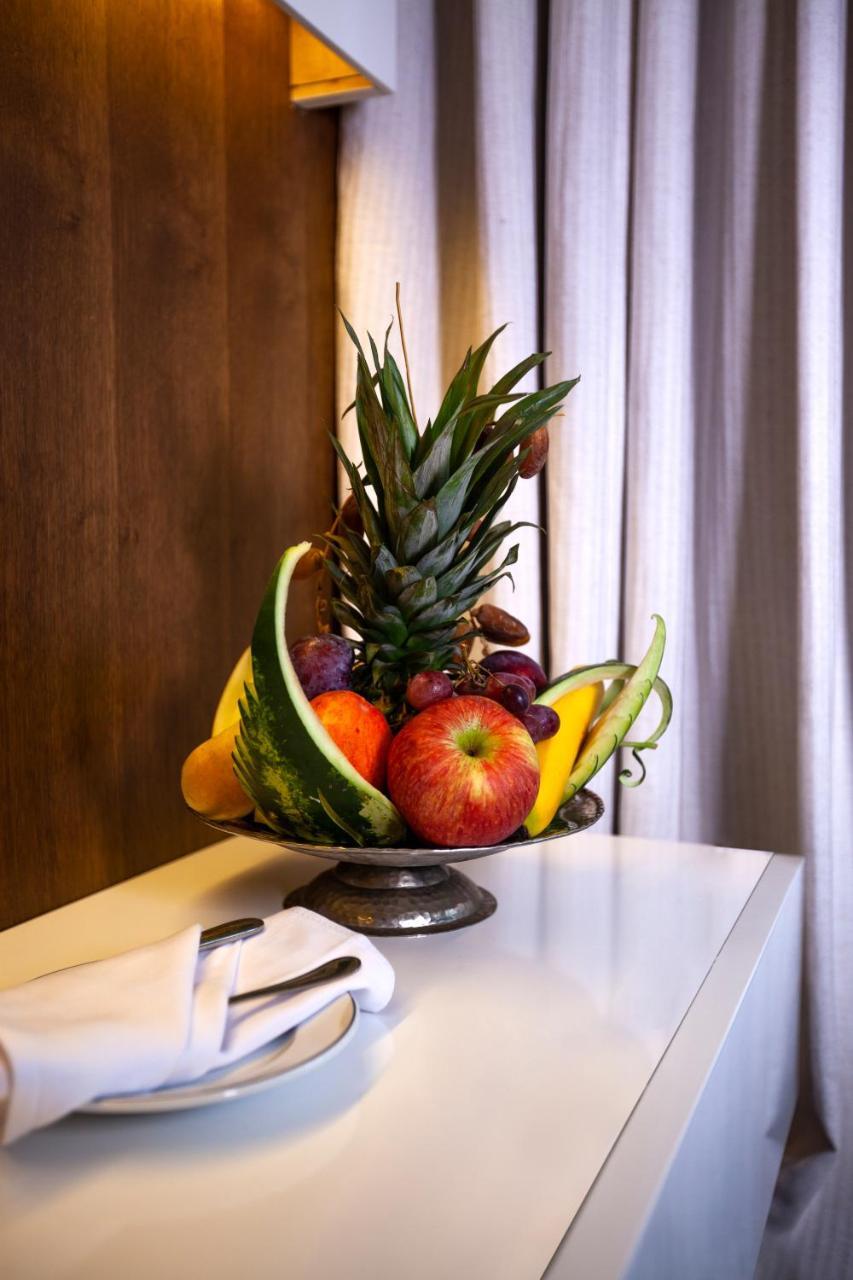El Mouradi Gammarth Hotel Exterior foto Fruit platter